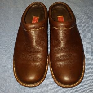 Cole Haan Country Leather Slip on loafers Size 8